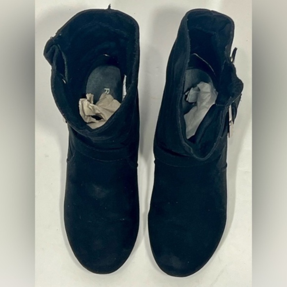 RAMPAGE BRIXEE BLACK VELVET BOOTIES WITH SIDE ZIPPER AND STRAP